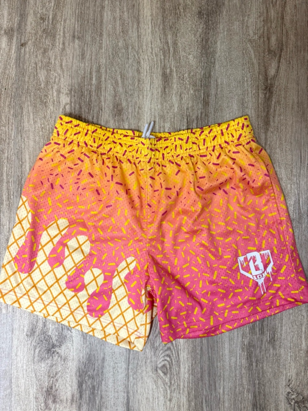 NWOT✨ Baseball Lifestyle iconic 🧁shorts
